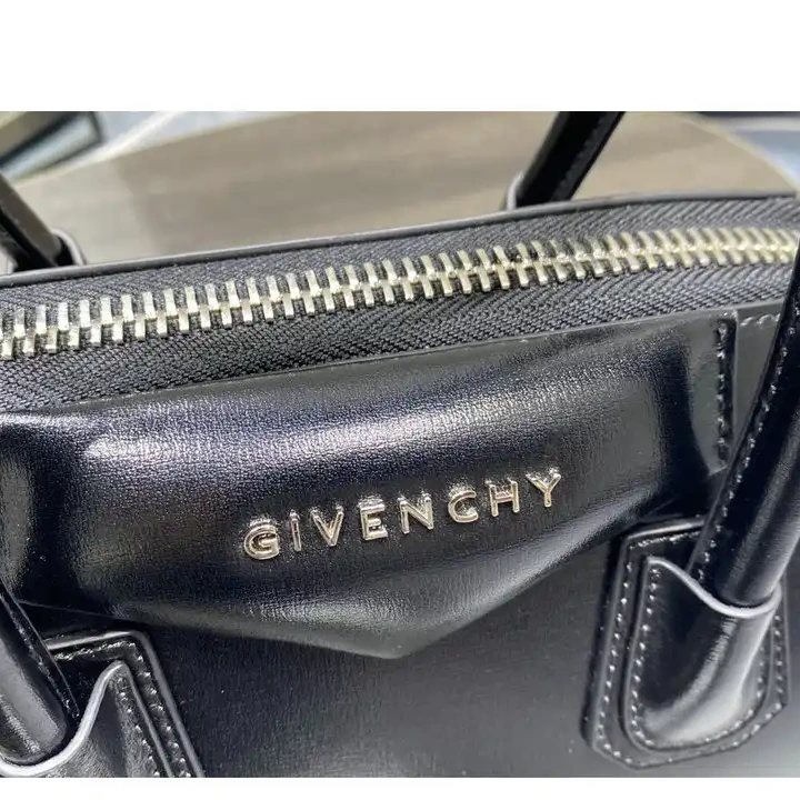 Brother sam 2203RF0002 Givenchy Bag 0809
